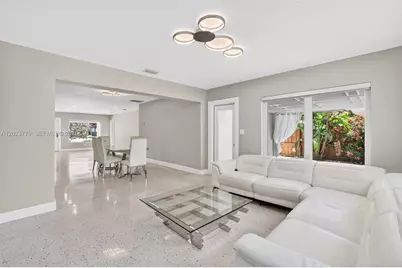 709 NW 9th Ct, Hallandale Beach, FL 33009 - Photo 34