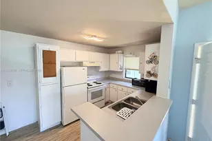 3968 NW 87th Ave, Sunrise, FL 33351 - Photo 2