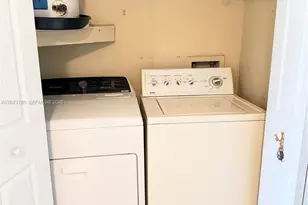 3968 NW 87th Ave, Sunrise, FL 33351 - Photo 4