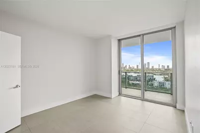16385 Biscayne Blvd #1919, North Miami Beach, FL 33160 - Photo 18