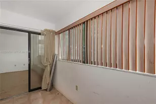 15525 N Miami Lakeway N, Miami Lakes, FL 33014 - Photo 26