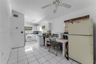 329 NW 13th St, Homestead, FL 33030 - Photo 20