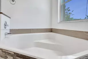 21461 Sawmill Ct, Boca Raton, FL 33498 - Photo 56