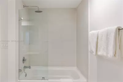 2602 E Hallandale Beach Blvd #R309, Hallandale Beach, FL 33009 - Photo 10