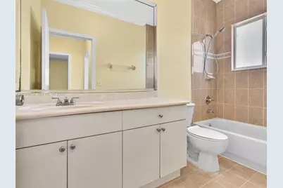 [Address not provided], Miami, FL 33175 - Photo 32