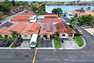 2462 W 65th St, Hialeah, FL 33016 - Photo 32