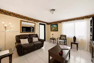 2462 W 65th St, Hialeah, FL 33016 - Photo 22