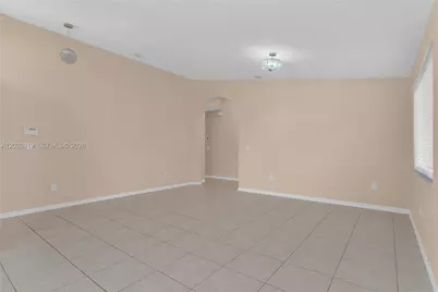 [Address not provided], Miami, FL 33185 - Photo 6