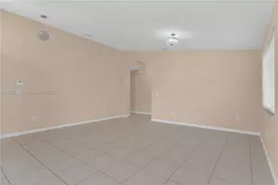 [Address not provided], Miami, FL 33185 - Photo 6