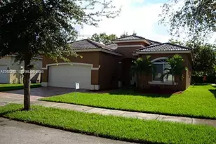 2241 SE 17th Ave, Homestead, FL 33035 - Photo 1
