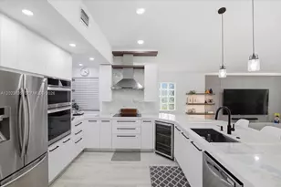 2181 NW 162nd Terrace, Pembroke Pines, FL 33028 - Photo 14