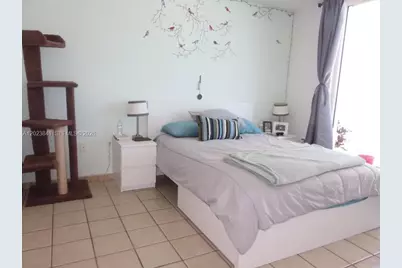 [Address not provided], Miami Beach, FL 33140 - Photo 12