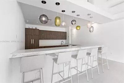 2457 Collins Ave #1602, Miami Beach, FL 33140 - Photo 18