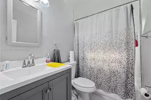 18805 NW 19th Ct, Miami Gardens, FL 33056 - Photo 26