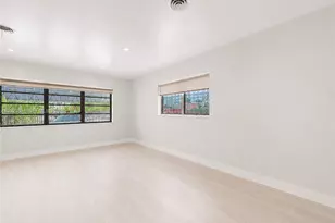 18805 NW 19th Ct, Miami Gardens, FL 33056 - Photo 12
