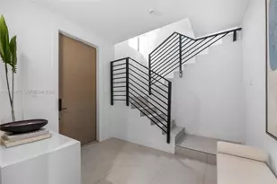 721 SW 11th St, Miami, FL 33129 - Photo 8