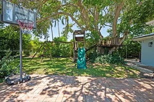11100 SW 73rd Ct, Pinecrest, FL 33156 - Photo 38