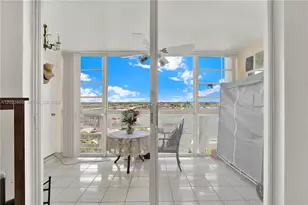 1401 NE Miami Gardens Dr, Miami, FL 33179 - Photo 22