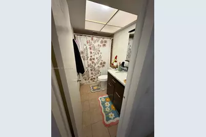 [Address not provided], North Miami, FL 33181 - Photo 16