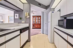 [Address not provided], Pembroke Pines, FL 33027 - Photo 14