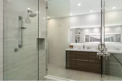 [Address not provided], Fort Lauderdale, FL 33304 - Photo 6