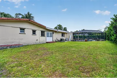 8461 SW 68th St Rd, Miami, FL 33143 - Photo 18