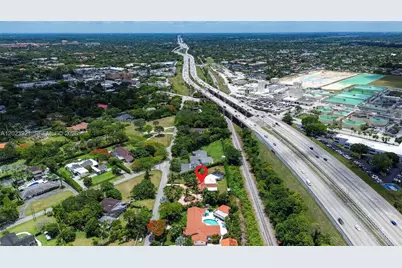 8461 SW 68th St Rd, Miami, FL 33143 - Photo 28