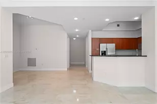 15051 Royal Oaks Ln, North Miami, FL 33181 - Photo 12