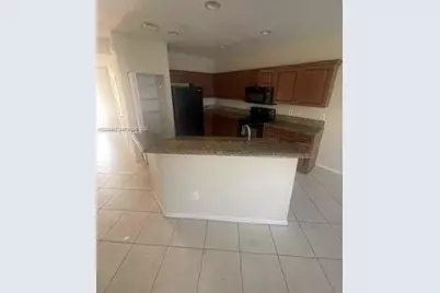 2004 Marsh Harbor Dr, Riviera Beach, FL 33404 - Photo 10