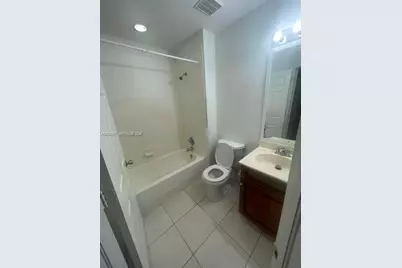 2004 Marsh Harbor Dr, Riviera Beach, FL 33404 - Photo 20