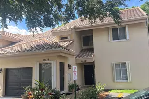 16373 Malibu Dr, Weston, FL 33326 - Photo 2