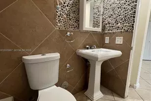 16373 Malibu Dr, Weston, FL 33326 - Photo 38