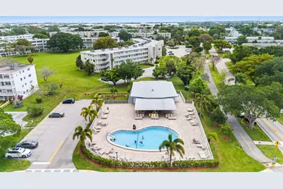 17 Lyndhurst #A, Deerfield Beach, FL 33442 - Photo 12