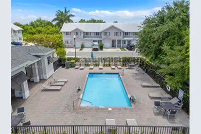 914 SE 18th St, Homestead, FL 33034 - Photo 22