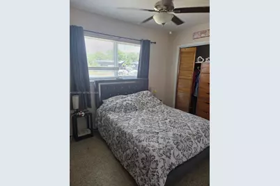 1524 NW 12th Ter, Fort Lauderdale, FL 33311 - Photo 10