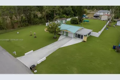 1313 E Cleveland Ave, Lehigh Acres, FL 33972 - Photo 6