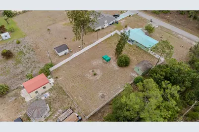 1313 E Cleveland Ave, Lehigh Acres, FL 33972 - Photo 20