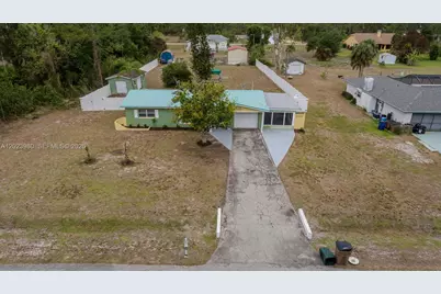 1313 E Cleveland Ave, Lehigh Acres, FL 33972 - Photo 14
