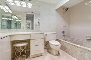 5519 Fairway Park Dr, Boynton Beach, FL 33437 - Photo 32