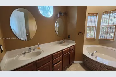 1806 SW 23rd St, Fort Lauderdale, FL 33315 - Photo 16