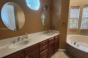 1806 SW 23rd St, Fort Lauderdale, FL 33315 - Photo 16