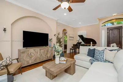 3502 W Cherokee Ave, Tampa, FL 33611 - Photo 6