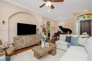 3502 W Cherokee Ave, Tampa, FL 33611 - Photo 6