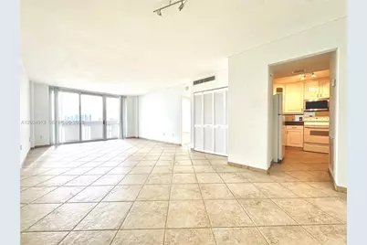 800 West Ave #823, Miami Beach, FL 33139 - Photo 2