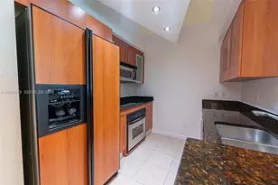 335 S Biscayne Blvd, Miami, FL 33131 - Photo 6