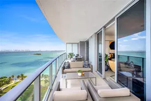 488 NE 18th St, Miami, FL 33132 - Photo 2