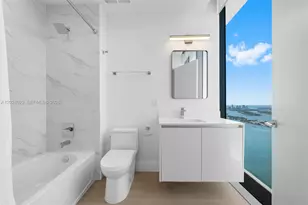 700 NE 24th St, Miami, FL 33137 - Photo 24