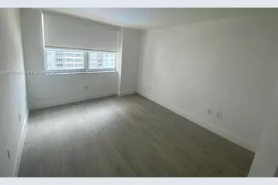 1155 Brickell Bay Dr #1202, Miami, FL 33131 - Photo 10