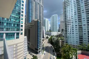 1155 Brickell Bay Dr, Miami, FL 33131 - Photo 2
