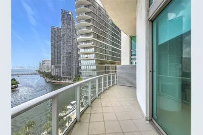 300 S Biscayne Blvd #L-1016, Miami, FL 33131 - Photo 18